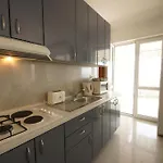 アパート In With Sea View, Terrace, Air Conditioning, Wifi 75-8