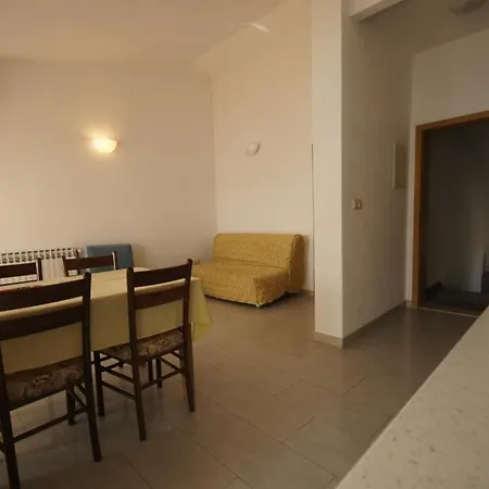 In With Sea View, Terrace, Air Conditioning, Wifi 75-8 * Brela